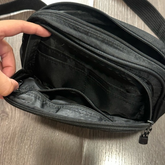 Vintage Disneyland Resort Waist Bag - Picture 5 of 6